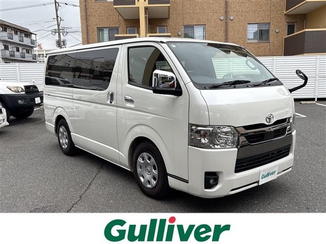 Toyota HIACE VAN 2023 8001064-0