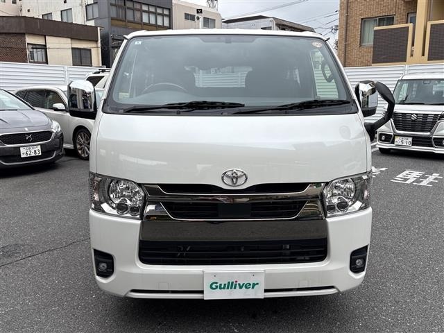 Toyota HIACE VAN 2023 8001064-16