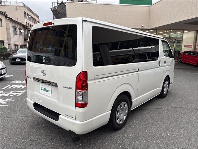 Toyota HIACE VAN 2023 8001064-21