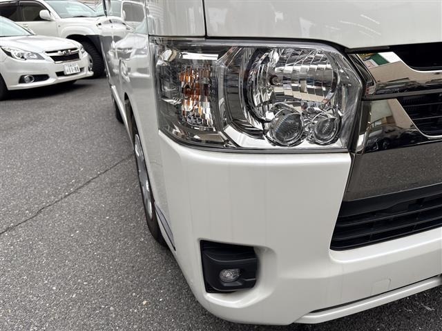 Toyota HIACE VAN 2023 8001064-5