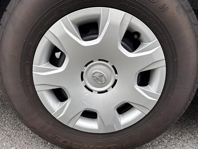 Toyota HIACE VAN 2023 8001064-8
