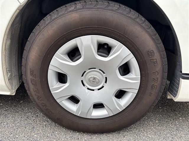 Toyota HIACE VAN 2023 8001064-9