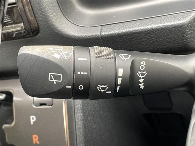 Toyota HIACE VAN 2019 8001076-1