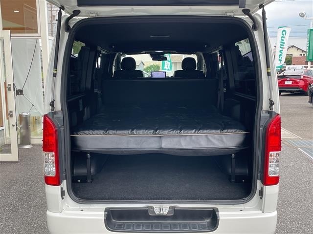 Toyota HIACE VAN 2019 8001076-12