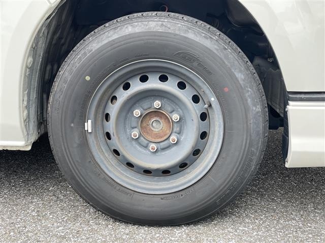 Toyota HIACE VAN 2019 8001076-13
