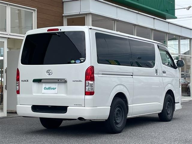 Toyota HIACE VAN 2019 8001076-2