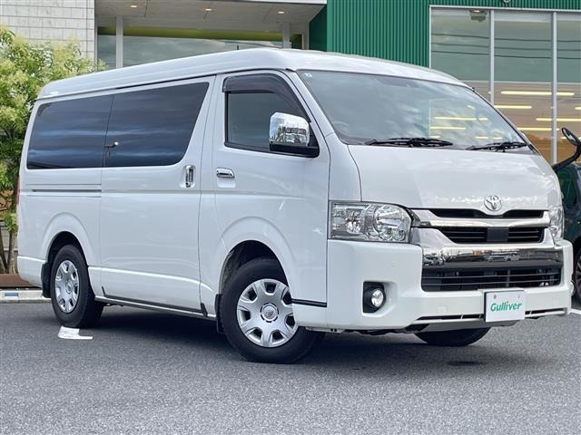 Toyota HIACE VAN 2022 8001077-0