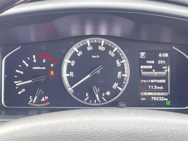 Toyota HIACE VAN 2022 8001077-16