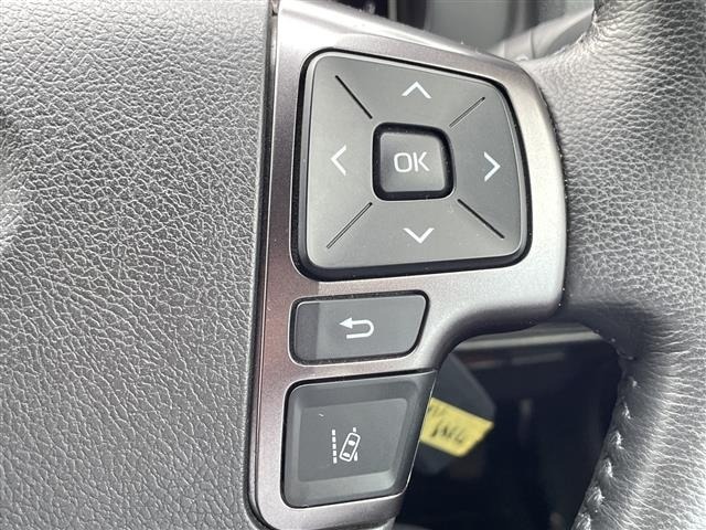 Toyota HIACE VAN 2022 8001077-21