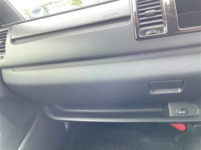 Toyota HIACE VAN 2022 8001077-6