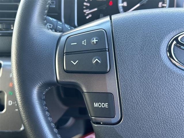 Toyota HIACE VAN 2023 8001081-10