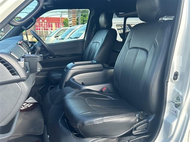 Toyota HIACE VAN 2023 8001081-7