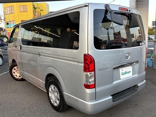 Toyota HIACE VAN 2015 8001082-13