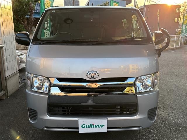 Toyota HIACE VAN 2015 8001082-15