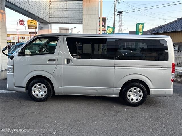 Toyota HIACE VAN 2015 8001082-17