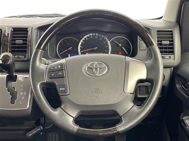 Toyota HIACE VAN 2016 8001091-14