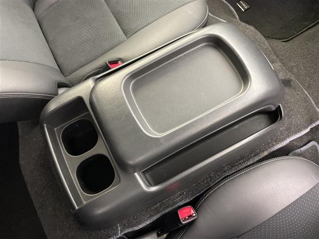 Toyota HIACE VAN 2016 8001091-3