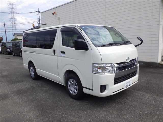 Toyota HIACE VAN 2026 8001933-0
