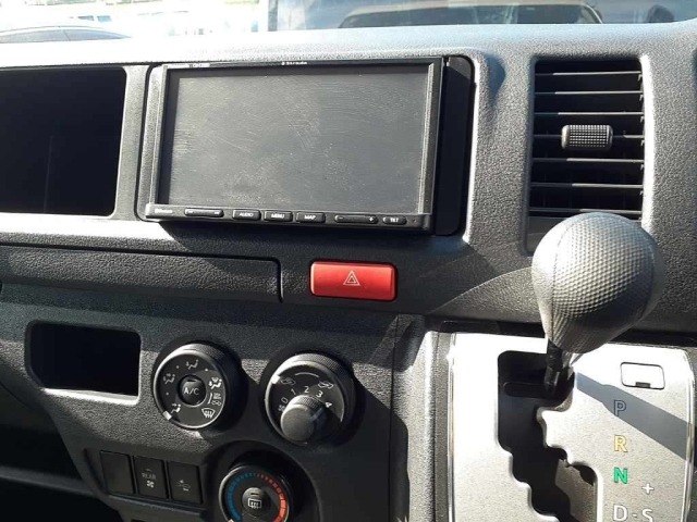 Toyota HIACE WAGON 2021 8006232-12