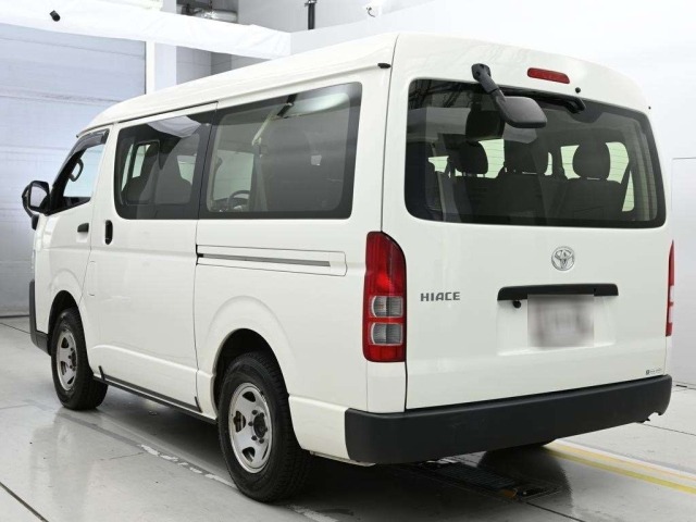 Toyota HIACE WAGON 2021 8006232-6