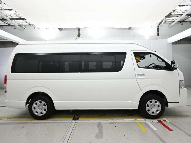 Toyota HIACE WAGON 2025 8006252-3