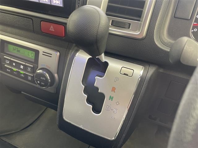 Toyota HIACE WAGON 2019 8006776-13