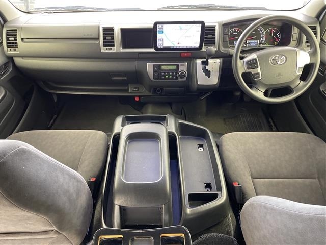Toyota HIACE WAGON 2019 8006776-14
