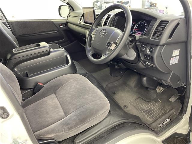 Toyota HIACE WAGON 2019 8006776-2