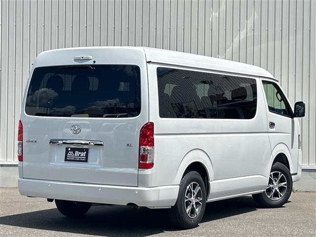 Toyota HIACE WAGON 2026 8006839-17