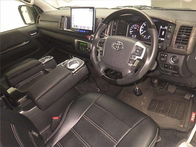 Toyota HIACE WAGON 2023 8007000-3