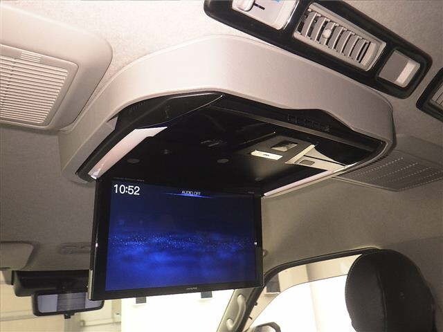 Toyota HIACE WAGON 2023 8007000-8