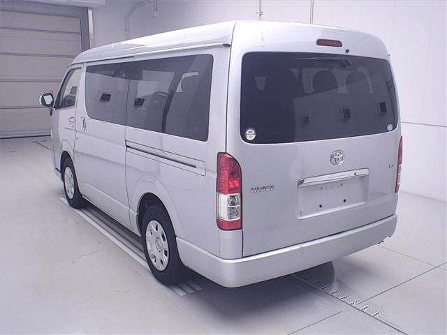 Toyota HIACE WAGON 2015 8007005-1