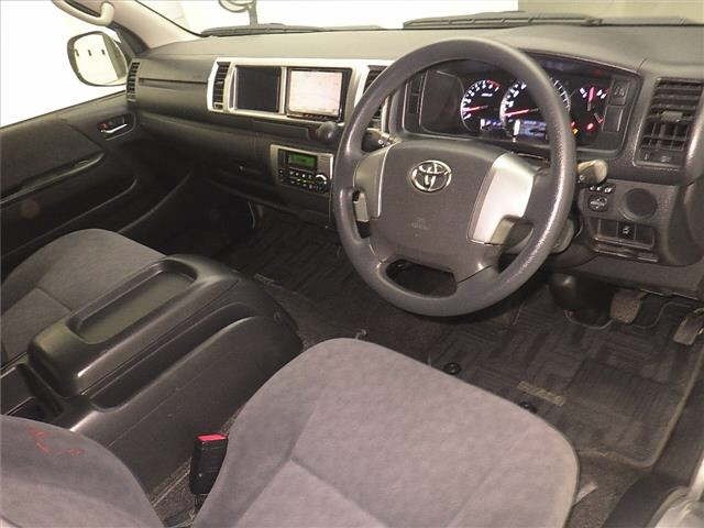 Toyota HIACE WAGON 2015 8007005-3
