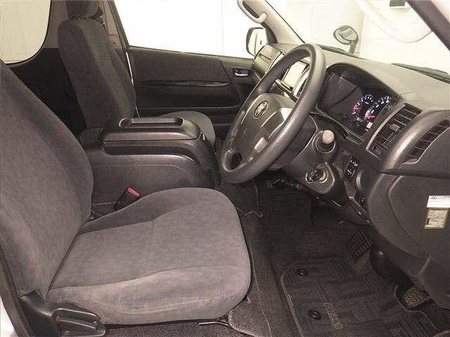 Toyota HIACE WAGON 2015 8007005-5