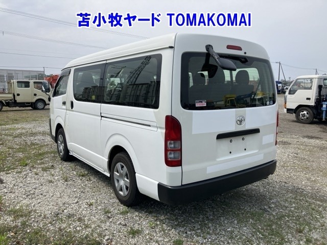 Toyota HIACE WAGON 2012 8007071-1