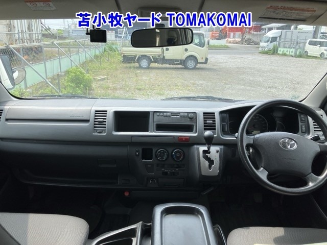 Toyota HIACE WAGON 2012 8007071-3