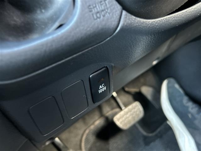 Toyota IPSUM 2004 8014732-8