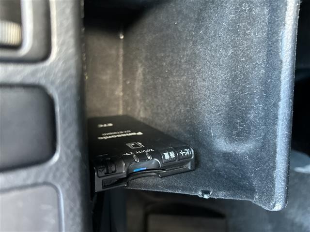 Toyota IPSUM 2004 8014732-9