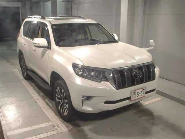 Toyota LAND CRUISER PRADO 2023 8015645-0