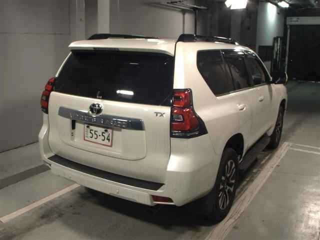 Toyota LAND CRUISER PRADO 2023 8015645-5