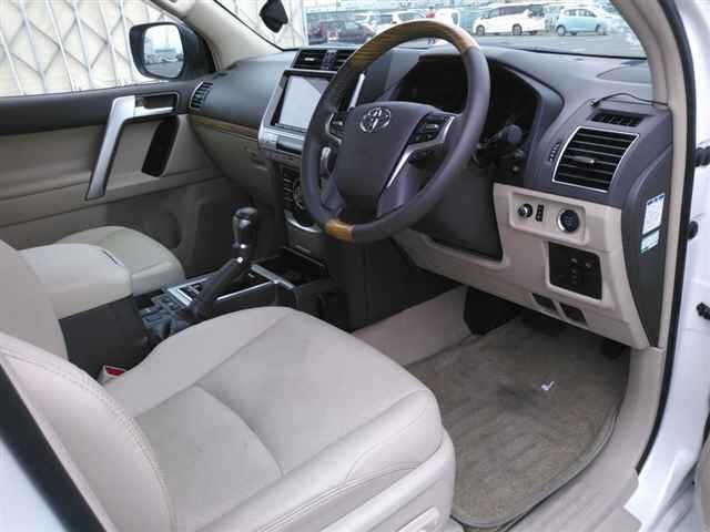 Toyota LAND CRUISER PRADO 2021 8015649-3