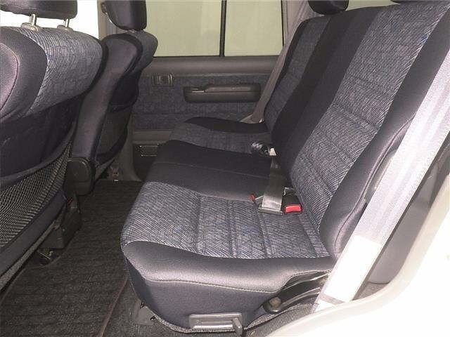Toyota LAND CRUISER 2003 8002079-7
