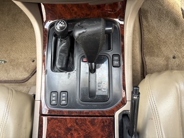 Toyota LAND CRUISER 2001 8002084-5