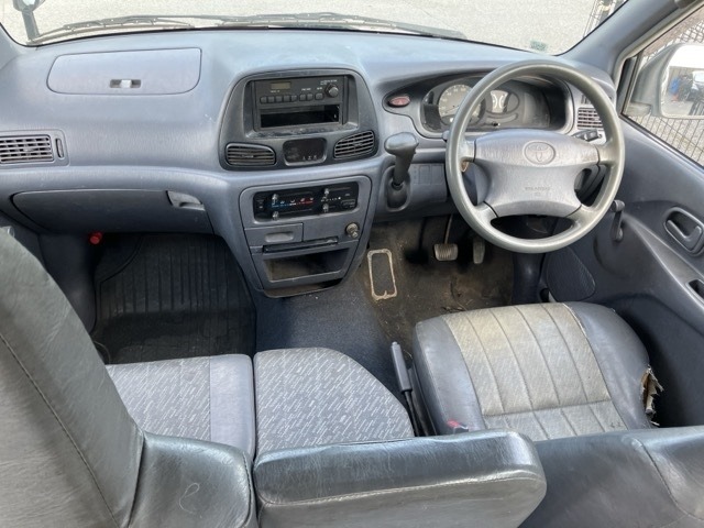Toyota LITEACE VAN 2005 8013782-3