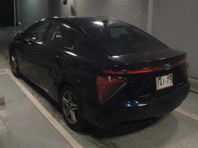 Toyota Mirai 2017 8014648-1