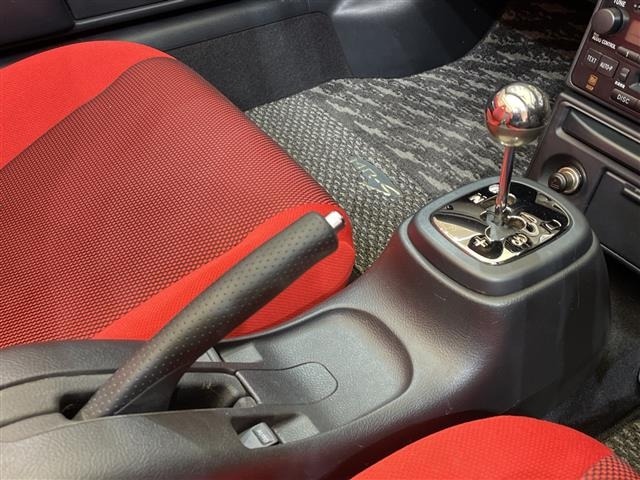 Toyota MR-S 2003 8002532-5