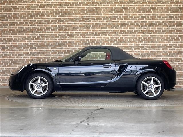 Toyota MR-S 2003 8002532-6