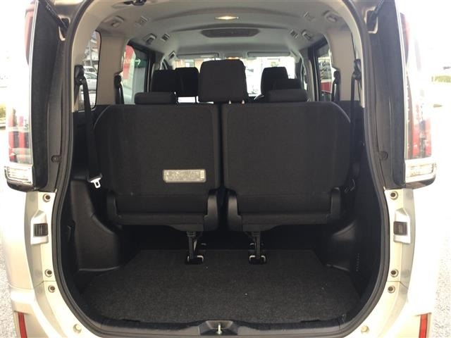 Toyota NOAH 2019 8006943-20