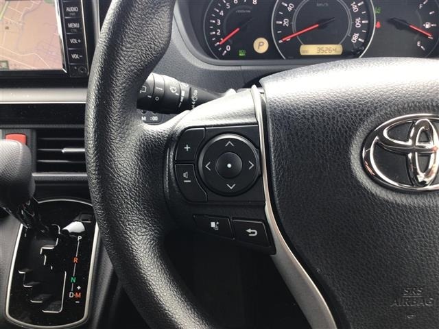 Toyota NOAH 2019 8006943-7