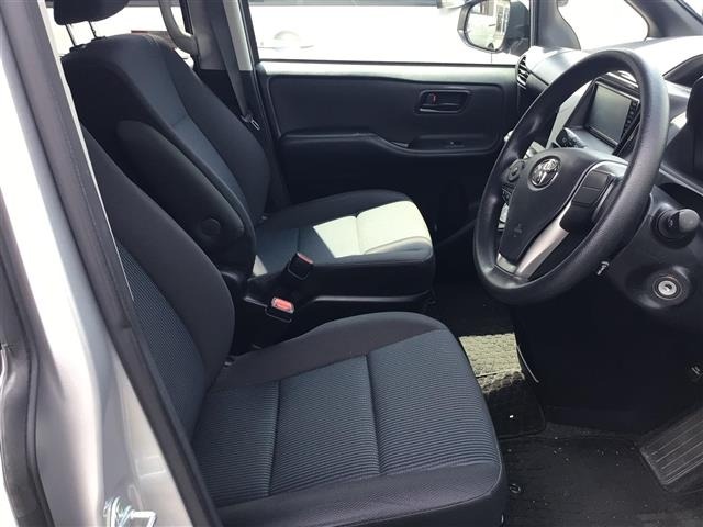 Toyota NOAH 2019 8006943-8